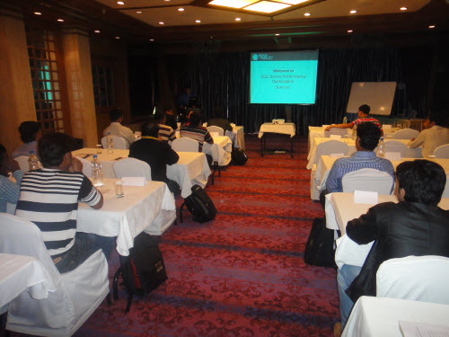 SQLAuthority News - A Successful Performance Tuning Seminar at Pune - Dec 4-5, 2010 puneseminar (1) 